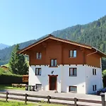 Amade Chalet